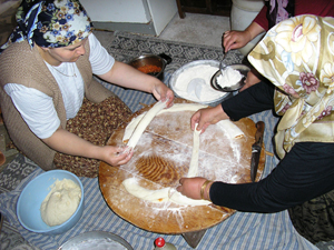 Muhacir mantı - a refugee recipe from Mustafapasa