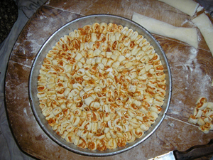 Muhacir mantı - a refugee recipe from Mustafapasa